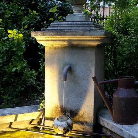 La Maison De Bon Aloi Vernaison